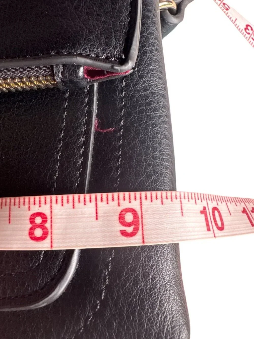Kate Spade New York Black PebbledLeather Tassel Crossbody Bag Classic Style